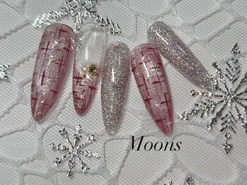 ムーンズ(Moon's)/