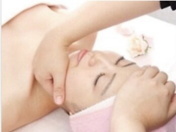 小顔 ツヤ肌の写真/≪大人女性の小顔ケアに≫話題の《KANコルギセラピー》認定資格サロン！初めての方にもオススメ◎