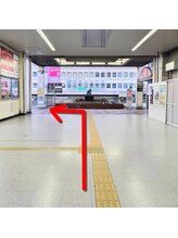 B.B藤沢 レオスタイル(LeoStyle)/小田急湘南 GATE が正面に見える