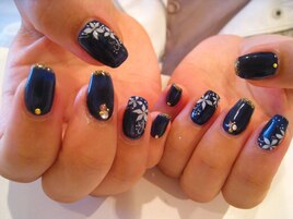 美ネイビー×フラワー