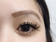 AMK/タレ目ワンホンデザイン