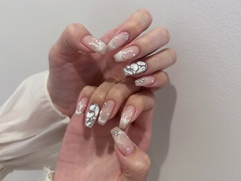 プラス ファースト(Plus 1st)/ワンホンネイル♪byKobayashi