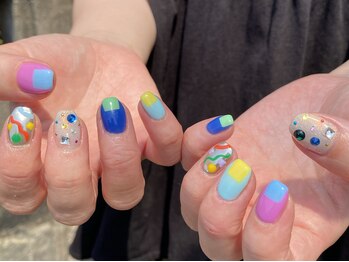 カーティシーネイルズ(curtisii NAILS)/”ごちそうサマー“ネイル