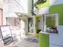マーキュリー 千駄木/千駄木駅すぐのサロン