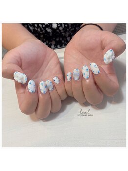 小花柄ネイル/くすみブルー