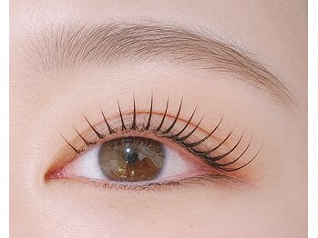 ラヴィズム アイラッシュ アンド ネイル 長岡店(LUVISM)の写真/《どんな目元も可愛く変身★》高技術×高提案力で、コンプレックスがあっても貴女にぴったりの可愛いを◎
