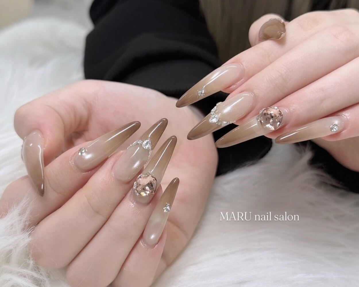 マル(MARU)｜ホットペッパービューティー