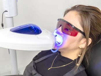 アールエスツネイル(Rs2nail)の写真/セルフホワイトニング◆コーヒーや煙草による歯の黄ばみ解消,清潔感を保つ&口臭を防ぐ為のオーラルケアに◎