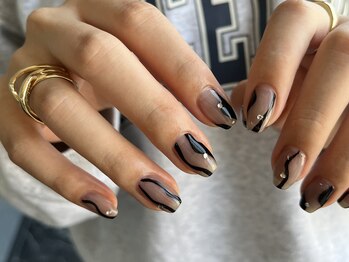 ラヴィッシュ(LAVISH)/海外風ネイル