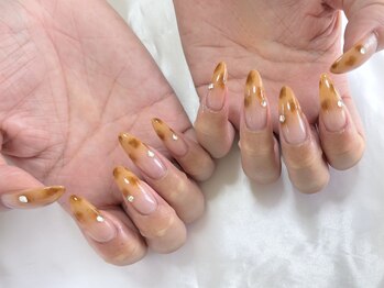 ネイルサロン イーウィ(Ewy)/［吉祥寺］ネイル/パラジェル