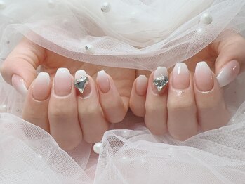 ブリー(Brille)/クリスマスネイル