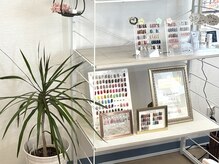 ハッピーフィーリング(Happy Feeling)の雰囲気（今月のデザインTPO　に合わせたお色を揃えてお待ちしております）