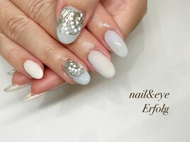 爽やかブルーでニュアンスネイル