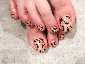 プルメリア(Plumeria)/【フット】レオパード×ビジュー