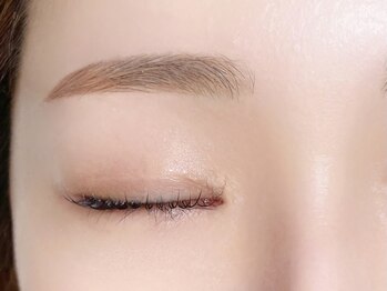 ルル(Lulu)/眉毛waxスタイリング