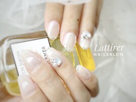 ホワイトネイル