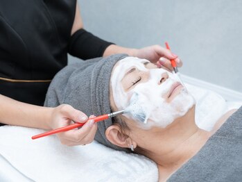 ジュエル(JEWELL)の写真/～秋こそ肌のリセットチャンス！～くすみ・ざらつきを一掃して透明感アップへ◇