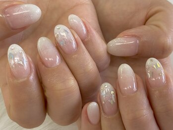 ディーネイル 池袋(D-nail)/【山崎】ホワイトグラデ