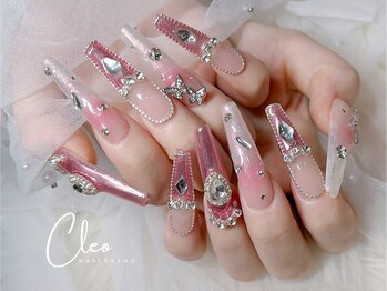 ネイルサロン クレオ(Cleo)の写真/☆新技法☆爪の表面を削らない長さ出し!!完成度の高い仕上がりを実現★スカルプならCleoにお任せください♪
