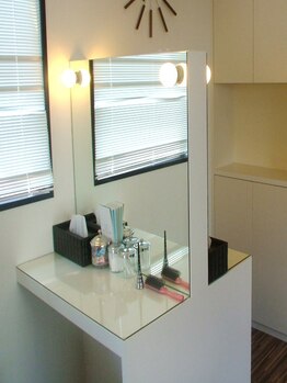 ドットイチイチマルイチ 銀座店(DOT1101)/メイクルーム