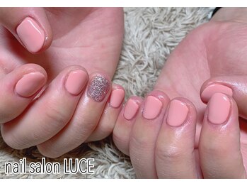 シンプルネイル