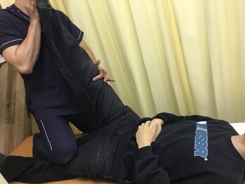 むらかみ整骨院鍼灸院 富野荘/O脚X脚にも骨盤矯正◎