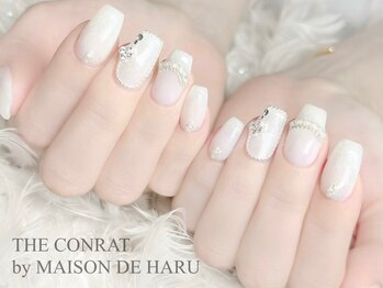 ザ コンラット(THE CONRAT by MAISONDE HARU)/White nails.