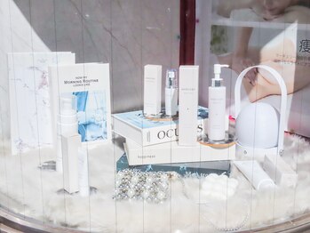 マーキュリー 千駄木/上質空間のディスプレイ