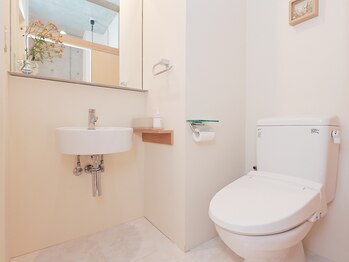 エメ(eme)/清潔なお手洗い空間