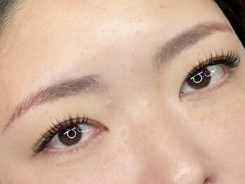 ブレア(BLAIR)の写真/【理想のお目元に♪】自まつ毛への負担を最小限にしながら 抜群のキープ力でお好みのスタイルも自由自在!