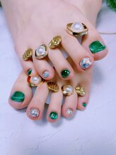オリーブ(Olive)/フットネイル