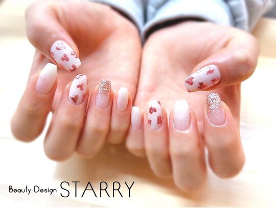 ピンクアイボリーダルメシアンキラキラ立体ネイルシール❤ 味わい深い 