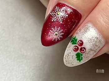 ニーム(niim)/クリスマスネイル