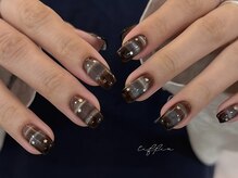 ネイルサロン ティフィン(tiffin)