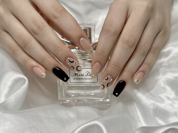 ルシード 千葉店(LUCIDO)の写真/モテ可愛ネイルならお任せ！持ち込みデザインや自爪に優しいパラジェルも対応。理想の指先を叶えます。