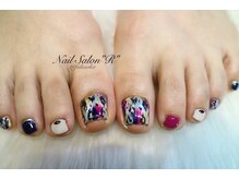 ネイルサロン R/