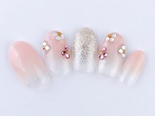 ネイルサロン アテナ(Athena)/200種類から選べるデザイン