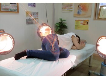 かず整骨院/光線療法