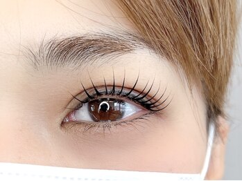 ありる/高持続まつ毛パーマ