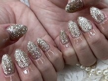 ハニービービー(Honey Bee Bee)/秋ゴールドネイル