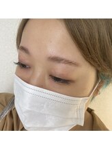 アンジュリー(angelie)/ブロウリフト