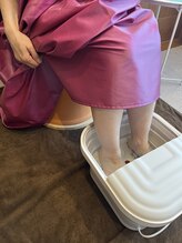 フロレゾン(Floraison)/足湯をしながらよもぎ蒸し