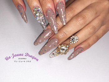 アン ジョーヌドラゴ/【ロングネイル】キラキラネイル