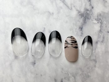 ネイルブレイク リリア(Nail Break lilia)/【初回オフ無料】ゼブラネイル