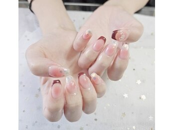 ビュービー ネイル(Beaubie Nail)の写真/パラジェル導入サロン♪選べる◇シンプル/トレンド定額¥5500～◆ガラスフレンチや持ち込みもOK☆