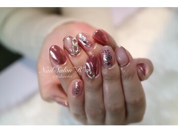 ネイルサロン R/