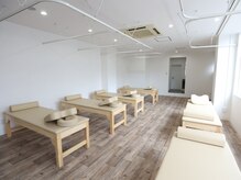 ブルー鍼灸整骨院 神戸駅前店(Blue鍼灸整骨院)/内観