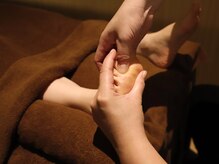 イヤシス フェアモールエルパ店の雰囲気（足つぼ足裏マッサージは癖になる心地よさ♪お試しください）