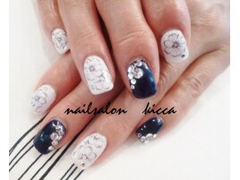 人気！キラキラフラワーデザイン