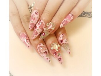 ビューティーアップ 池袋(Beauty Up)/ハートのくり抜き